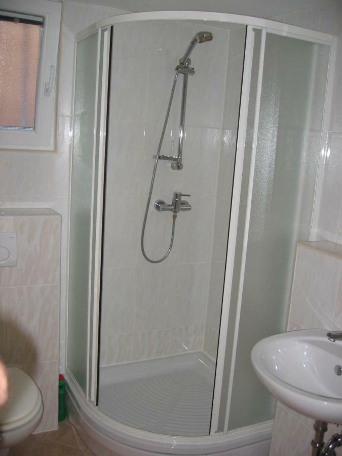 דראמליי Villa Adria מראה חיצוני תמונה